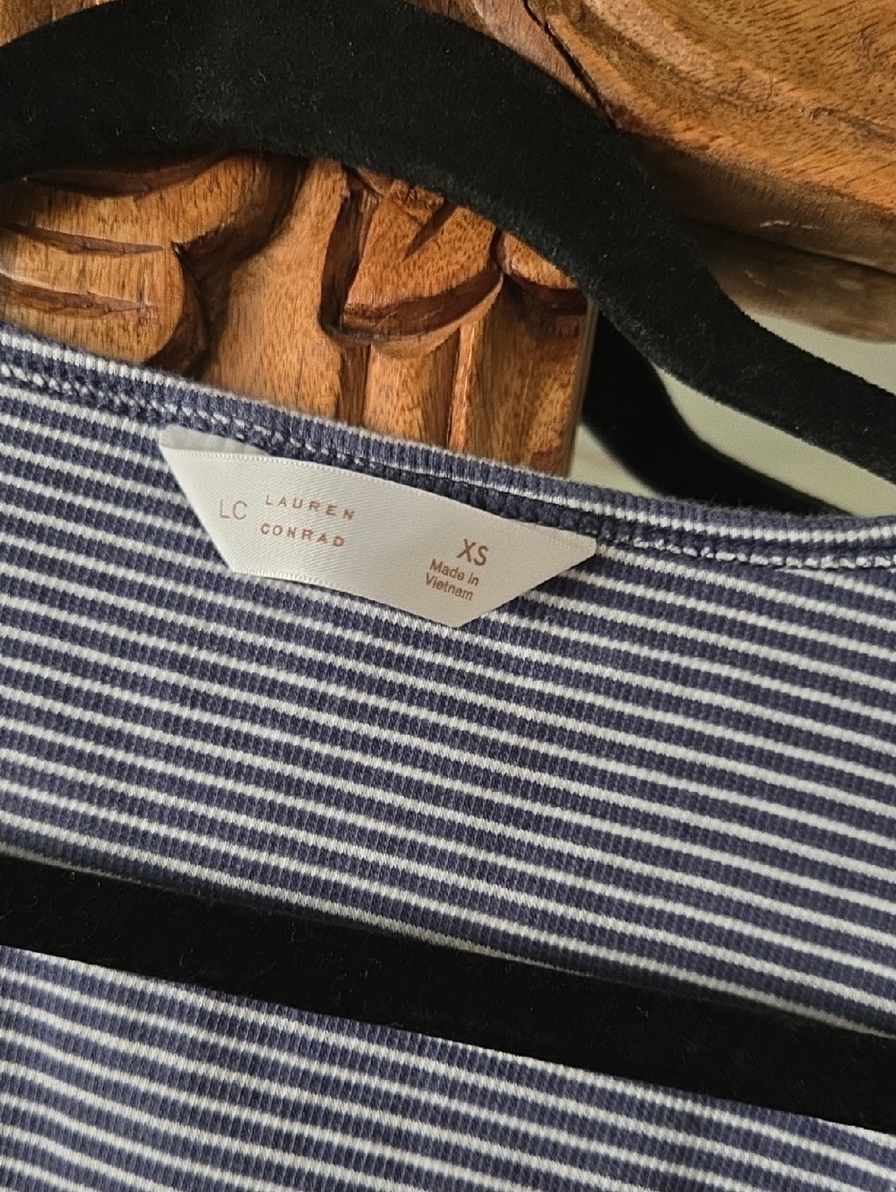 LC Lauren Conrad Navy and White Striped Henley Tank - Picture 3 of 6